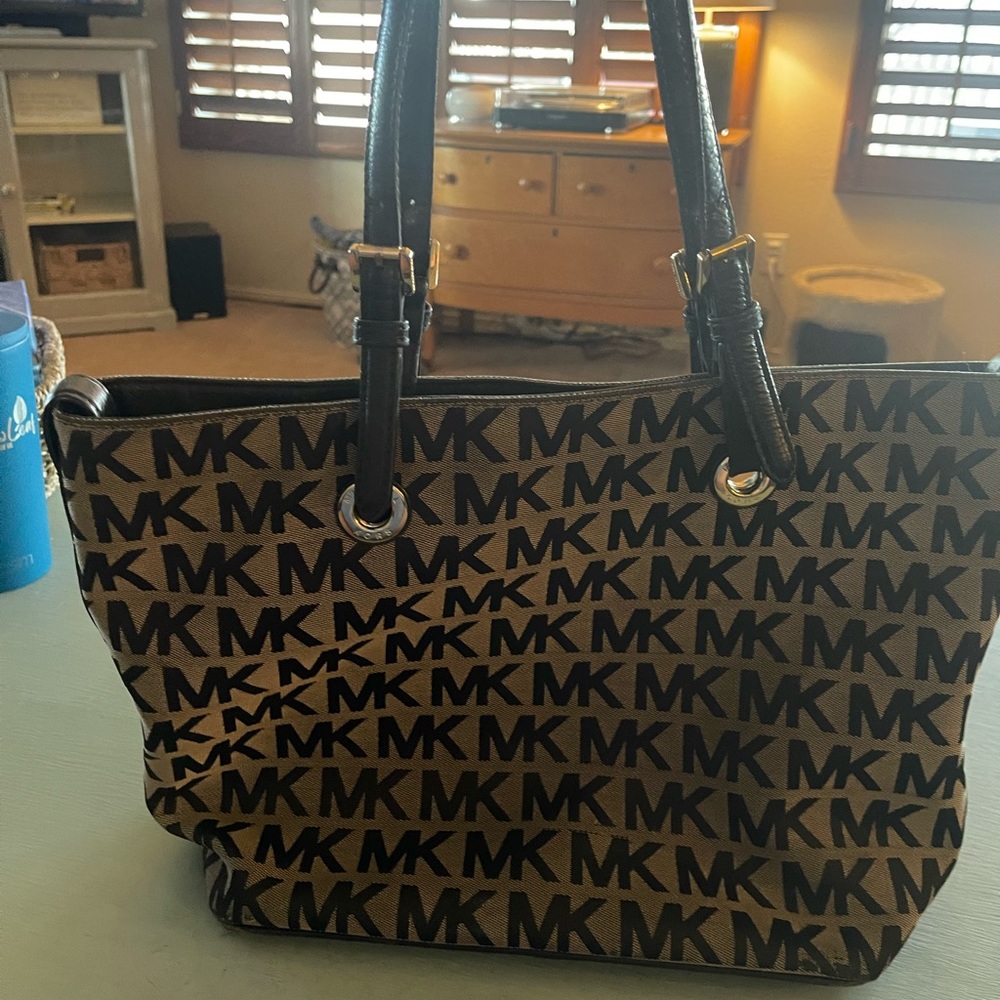 Michael Kors satchel